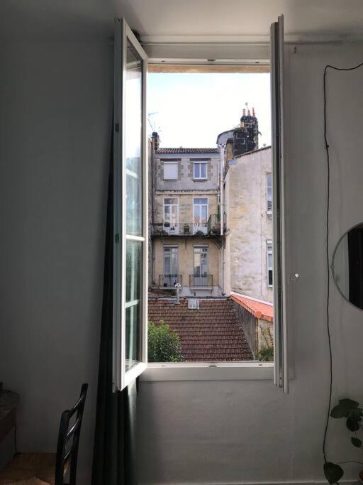 Studio Calme Au Centre De Bordeaux Luaran gambar